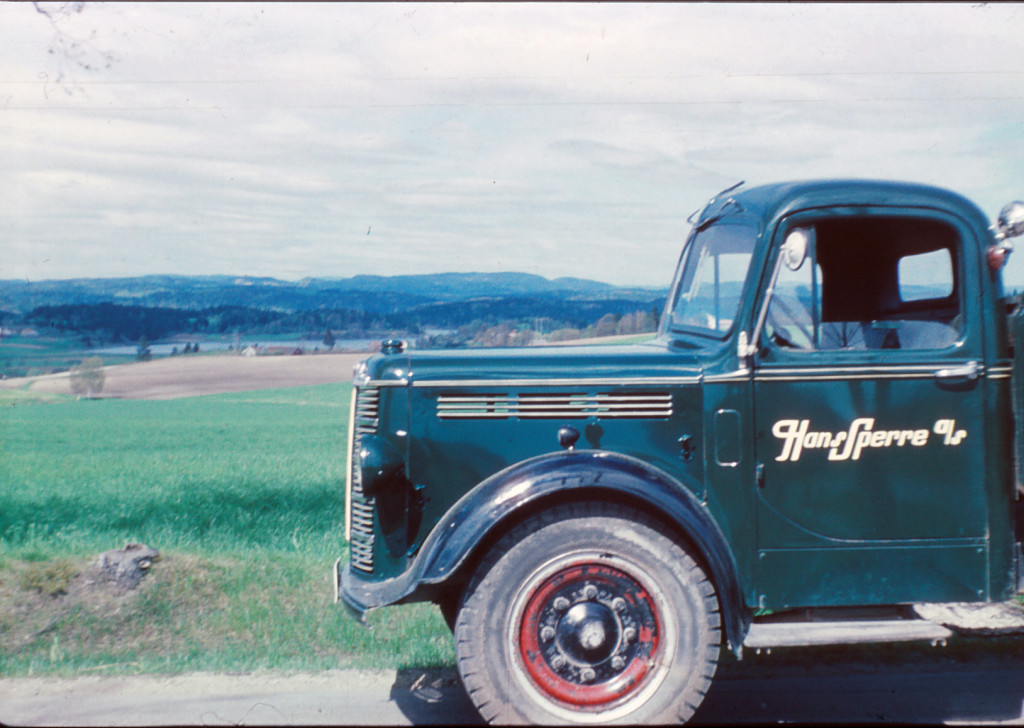 Ny Bedford KD lastebil, 1952 modell