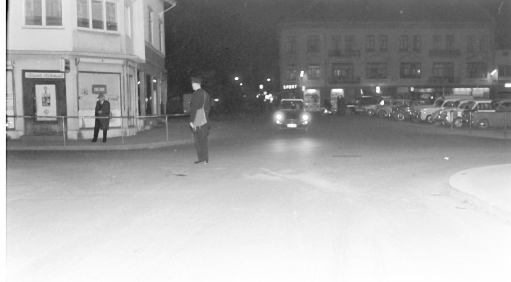 Politiet dirigerer trafikken