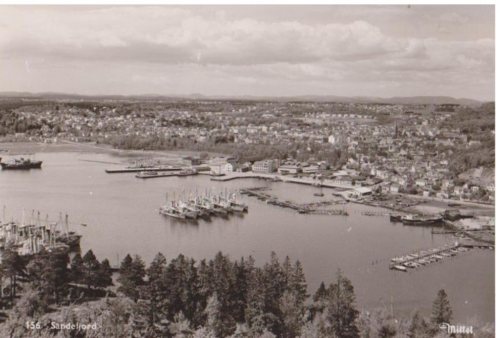 Indre havneområdet sett fra Fjeldvikåsen