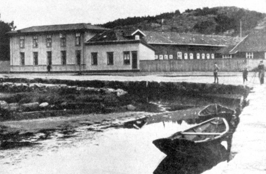 Ruklabekkens utløp ved Kurbadet