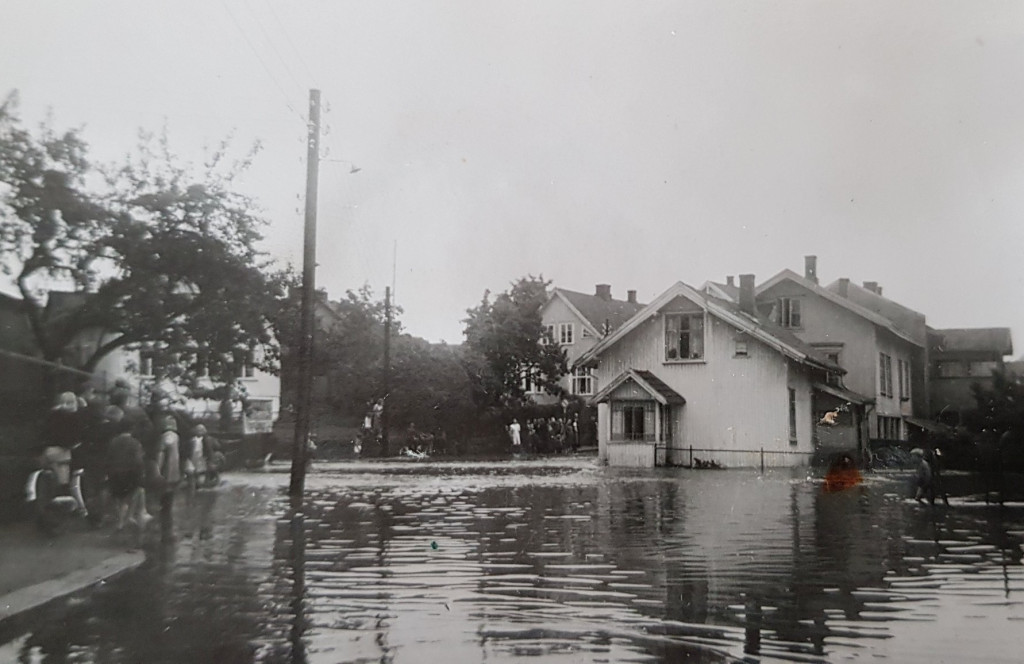 Flom i Ruklabekken 1950