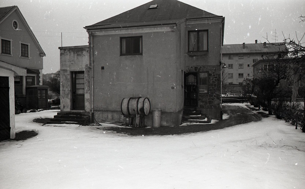 Bildet er tatt fra bakgården