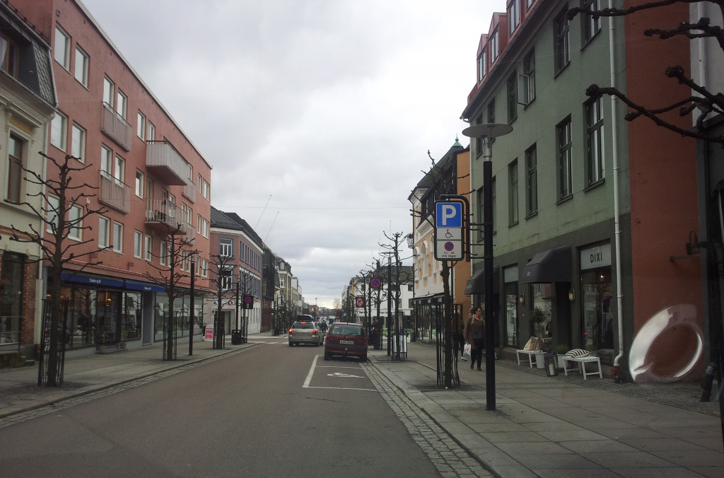 Jernbanealleen sydover