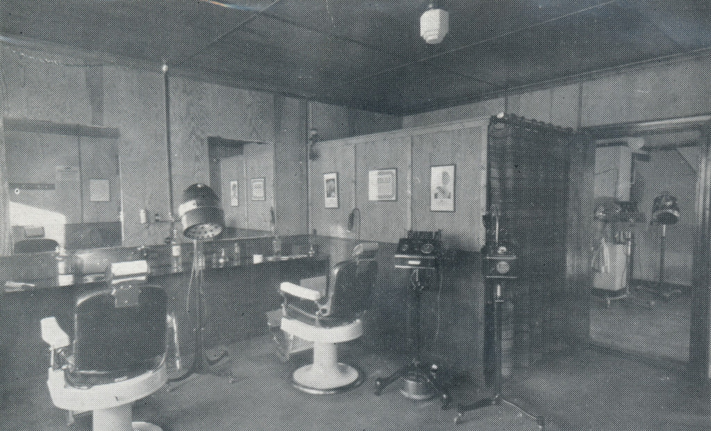 Per Larsen - dame- og herrefrisør