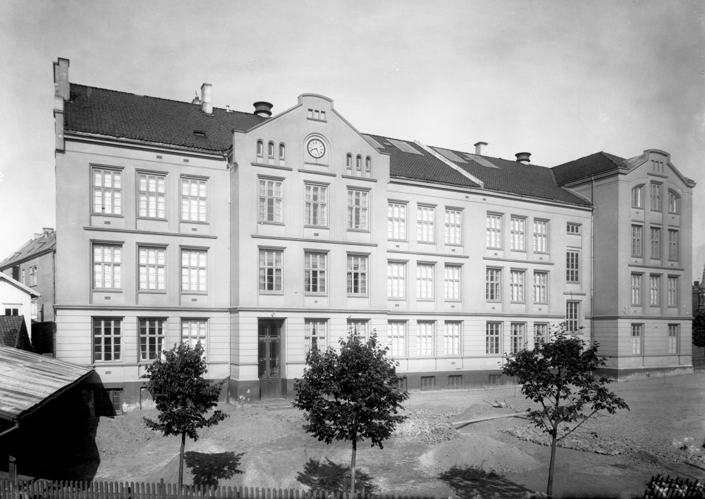 Byskolen