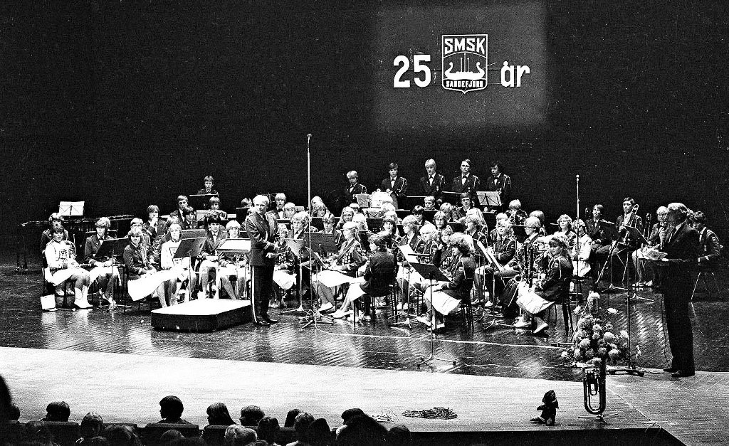 SANDE SKOLEKORPS - 25 ÅRS JUBILEUM