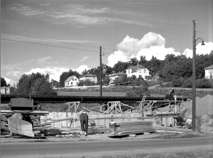 HASLE - JERNBANEOVERGANGER