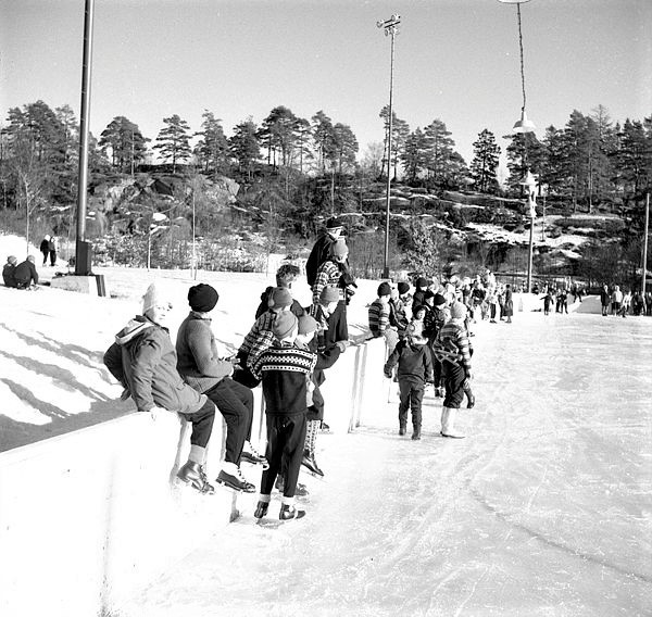 FOLKESKOLENS SKØYTEDAG 1961