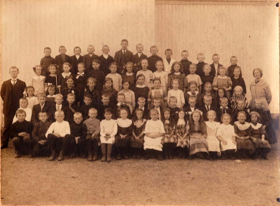 Elever ved Fevang skole i 1911