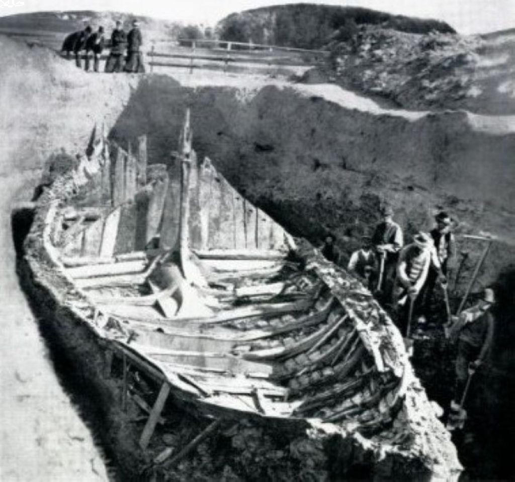 Gokstadskipet graves ut