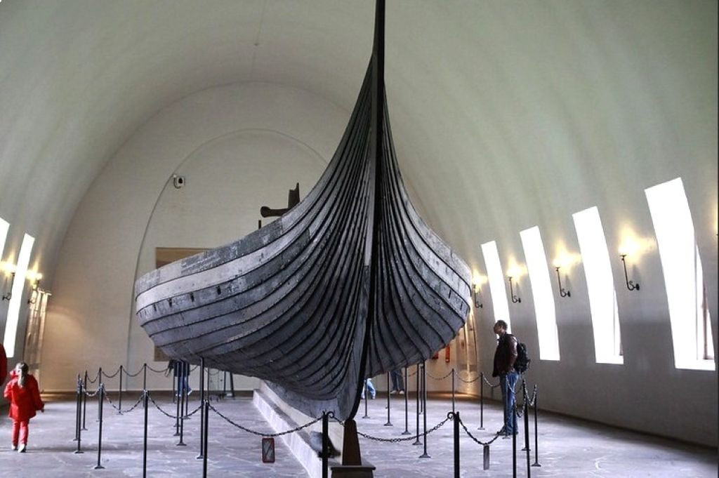 Gokstadskipet på Vikingskipmuseet