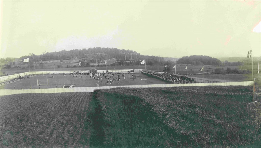 GAMLE STADION - ÅPNING 1925