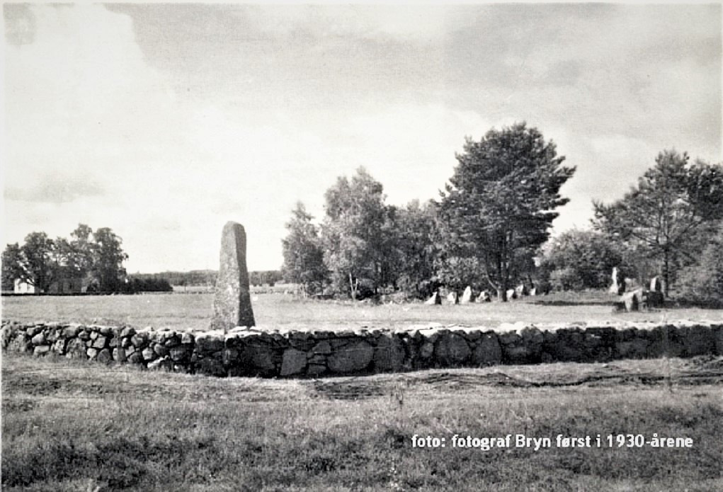 Elgesem - den fredede gravplassen