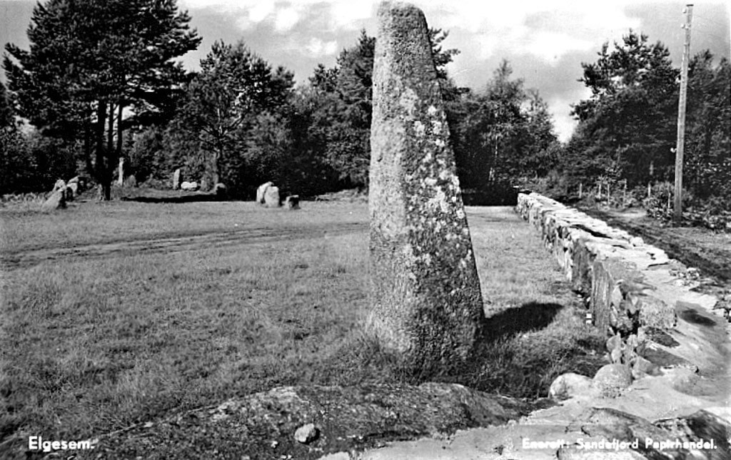 Elgesem - den fredede gravplassen