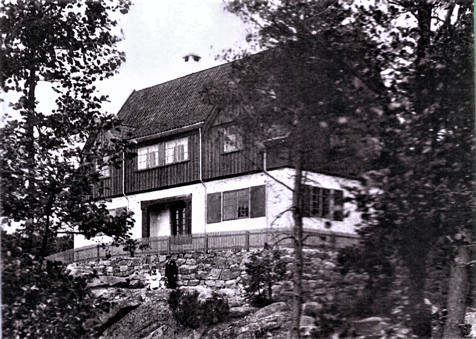 CORNELIUSSEN-VILLAEN