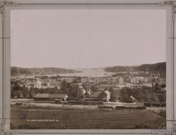 Utsikt fra Åsen og Åsly