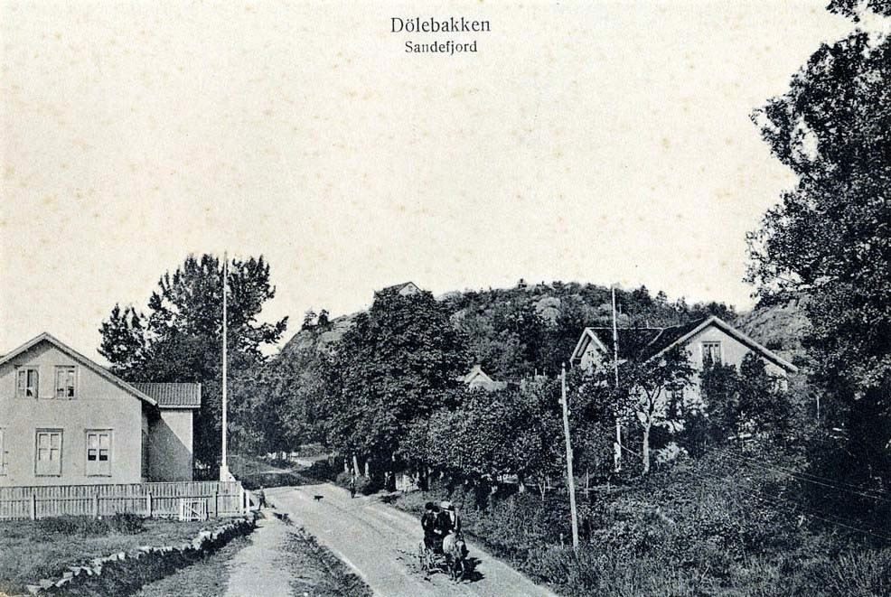 DØLEBAKKEN - BYGNINGER