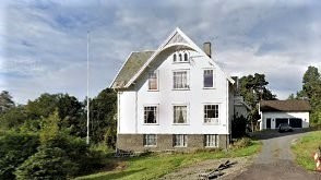 DØLEBAKKEN - BYGNINGER