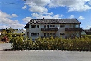 DØLEBAKKEN - BYGNINGER