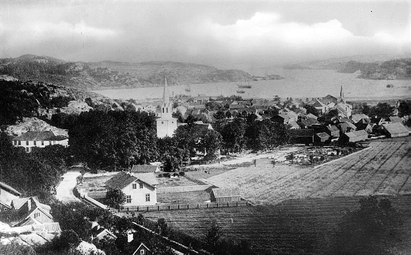 MØLLERÅSEN - UTFLUKTSMÅL OG UTSIKTSPUNKT