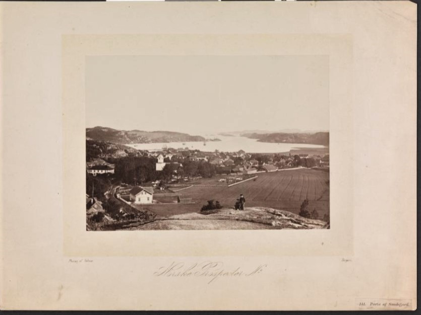 MØLLERÅSEN - UTFLUKTSMÅL OG UTSIKTSPUNKT