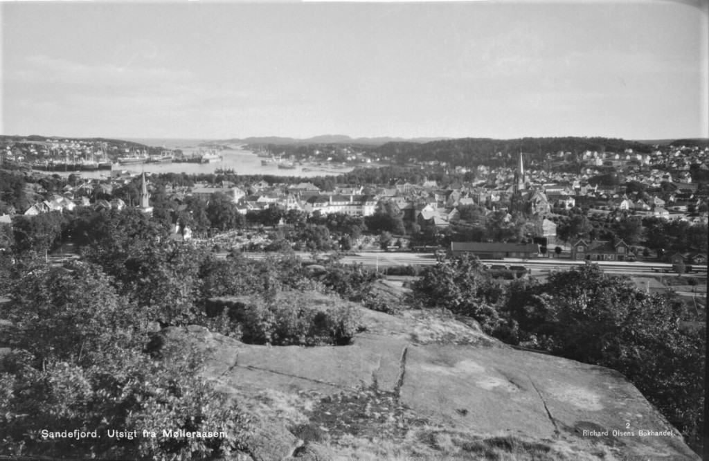MØLLERÅSEN - UTFLUKTSMÅL OG UTSIKTSPUNKT