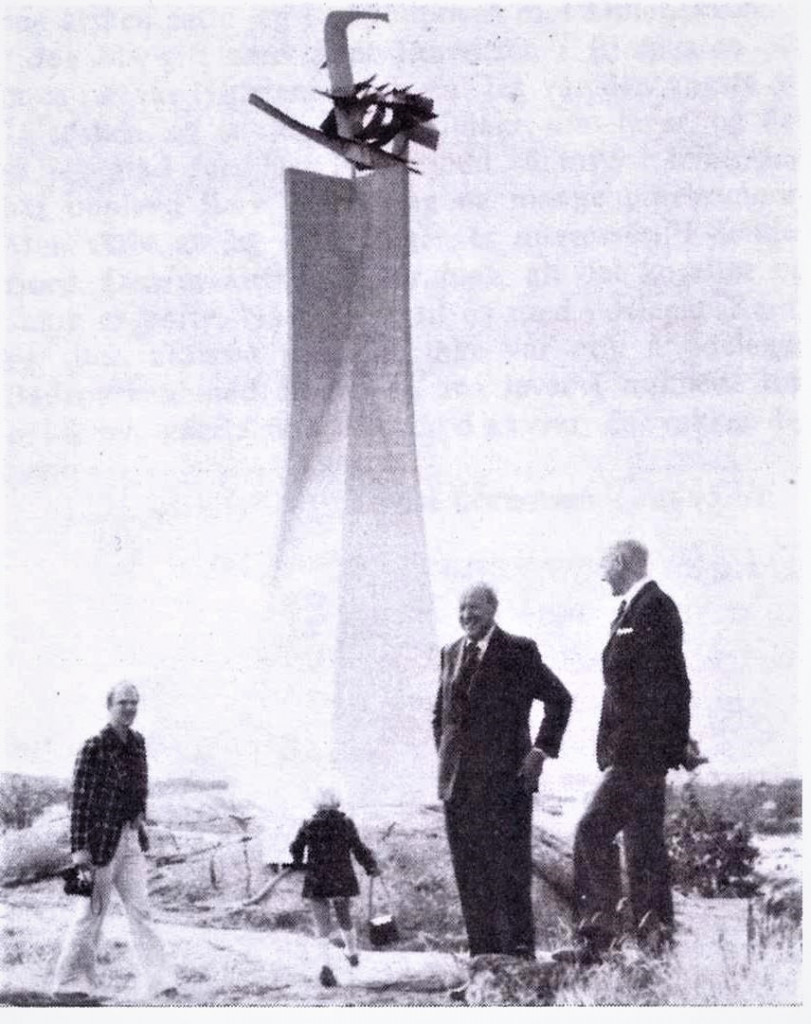 MØLLERÅSEN - FUGL FØNIKS