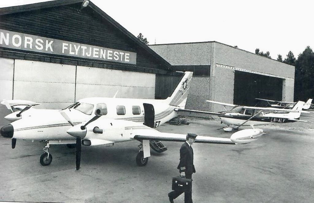 Vestfoldfly – Norsk Flytjeneste – Norsk Air