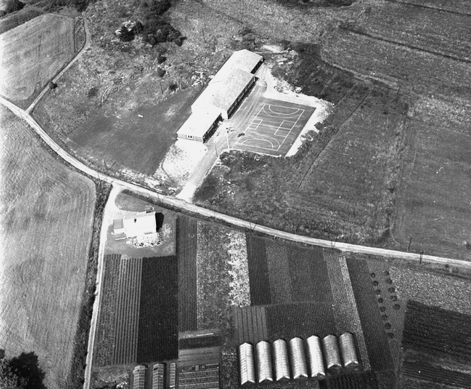 Unneberg Gartneri og Unneberg skole