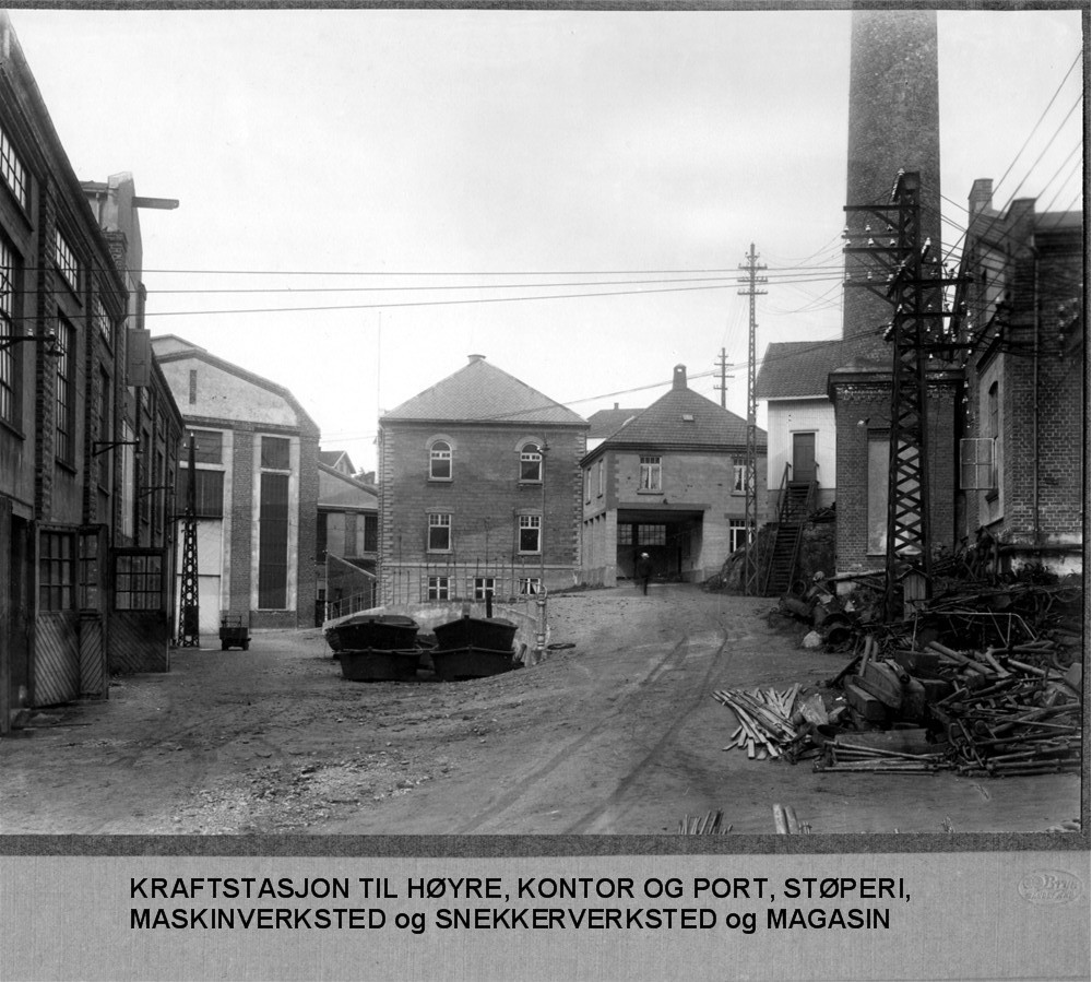 Kraftstasjon til høyre