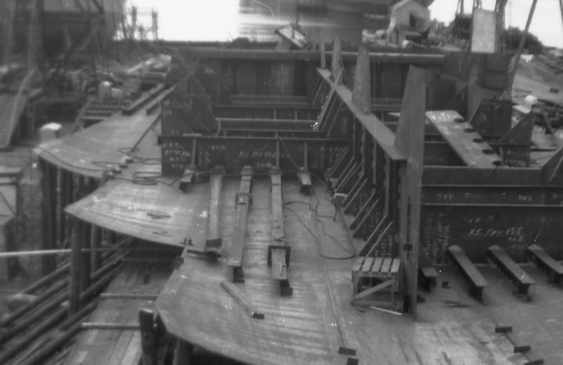 De nedre deler tar form