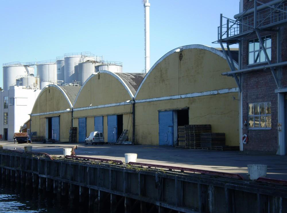 Lagerhaller på kaia