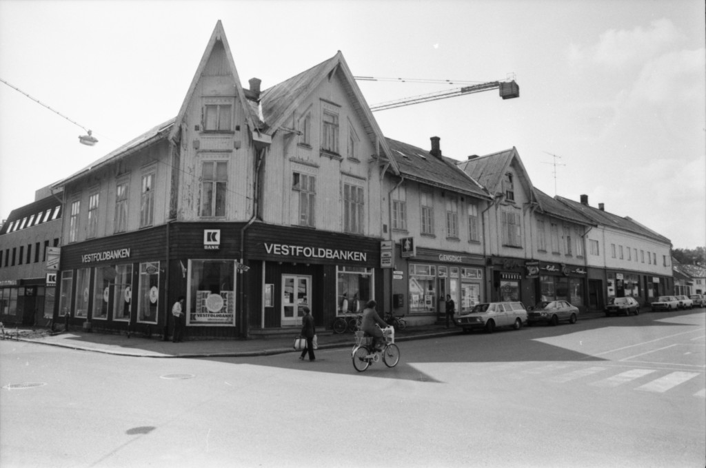 Vestfoldbanken / Dronningens gate 8