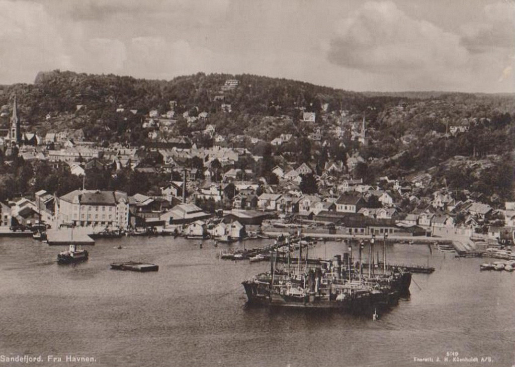 Indre havn med hvalbåter