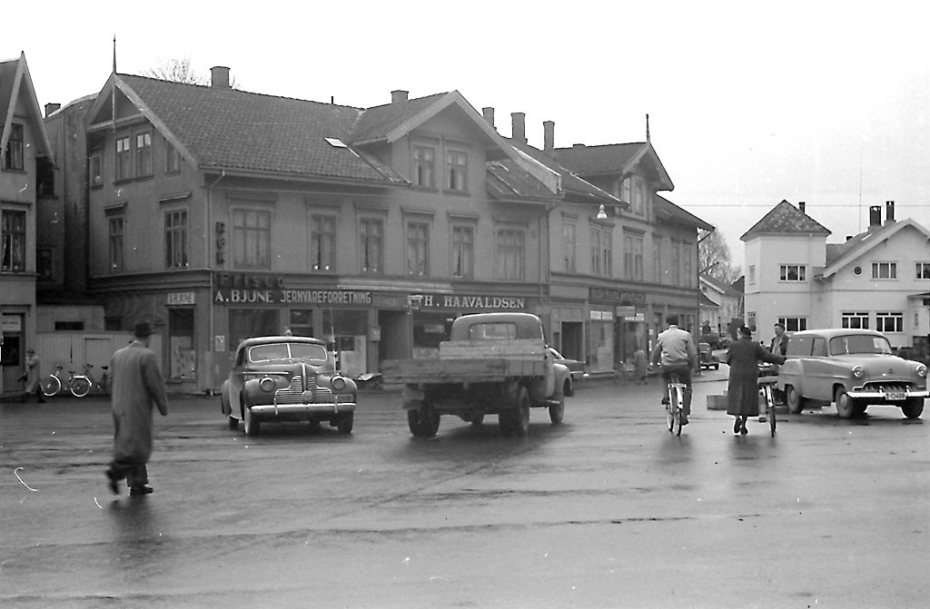 A. Bjunes Jernvareforretning