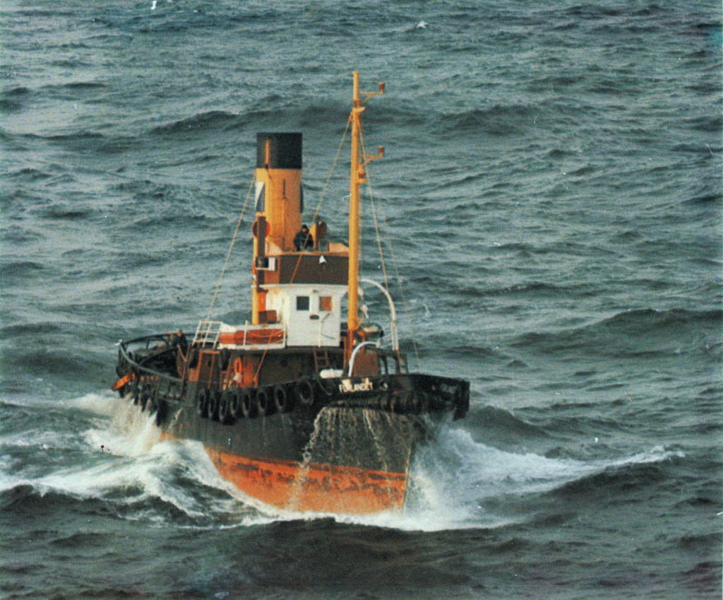 MS Forlandet i full fart