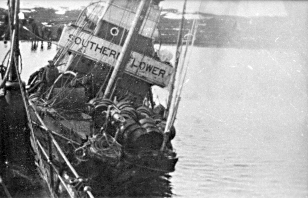 HMS SOUTHERN FLOWER (FY 332)