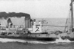 ROKK som ALBERT W. VINKE (AM-2).